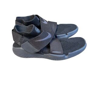 Nike Free Run Motion Flyknit Black Sneakers 942841-002 Black Women's Size 8 S1